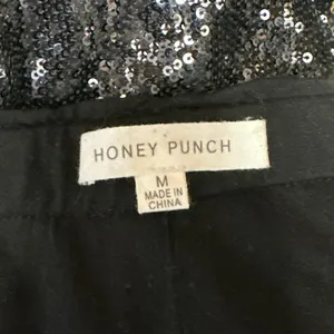 Honey Punch Black Sequin Sparkle High Waisted Skinny Leg Trousers Pants Size M thumbnail 5