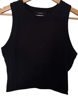 💥 Forever 21 Black Ribbed Knit Cropped Tank thumbnail 1