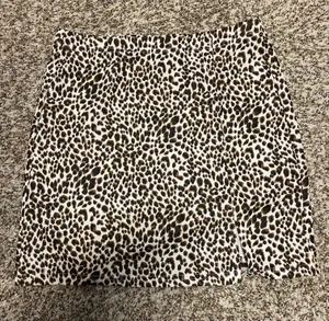 SheIn Leopard Print Skirt thumbnail 1