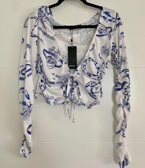 Nasty Gal Printed Tie Top thumbnail 1