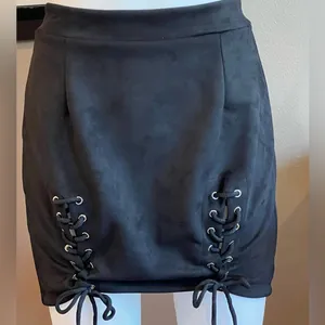 Faux Suede High Waist Lace Up A-Line Mini Skirt Size Large thumbnail 2