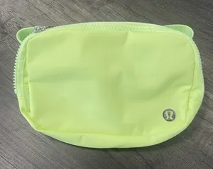Lululemon Everywhere Belt Bag FZAP thumbnail 1