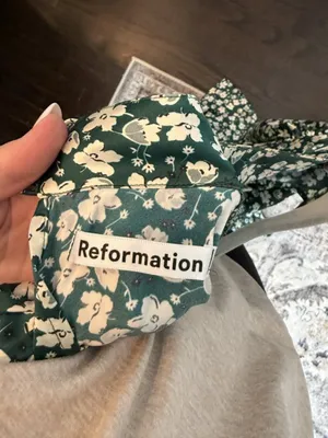 Reformation Green Floral Long Sleeve Midi Dress | Size 6 thumbnail 3