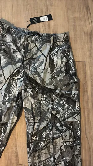 Camo joggers thumbnail 2