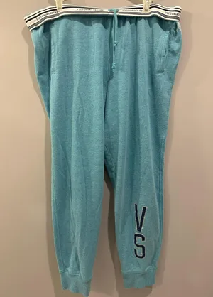 Throwback Victoria’s Secret Sweatpants thumbnail 1