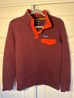 Patagonia Women's organic cotton quilt snap pull-over thumbnail 1