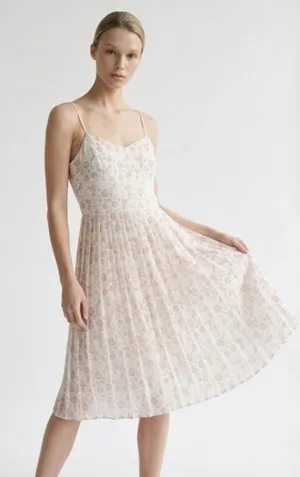 Hollister Dress Floral thumbnail 1