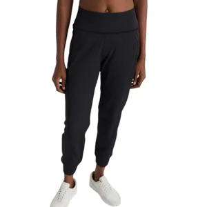 NWT Quince Whistler Mid Rise Thermal Joggers in Black Womens Size Medium thumbnail 2