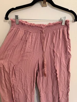 Vanilla Star Women’s Pink Wide-Leg Tassel Drawstring Pants thumbnail 4