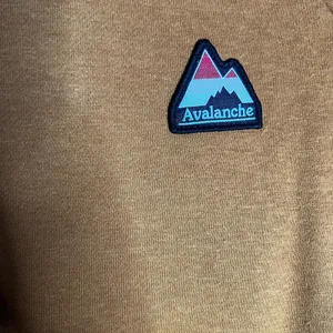 Avalanche crew neck orange sweater pullover thumbnail 2