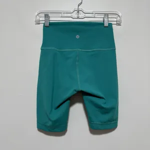 Lululemon Wunder Train Everlux High Rise Short‎ 8" in Maldives Green Size 4 thumbnail 5