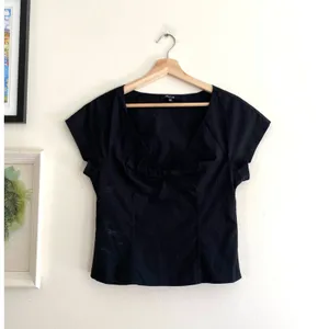 MADEWELL Twist Front Seamed Poplin Top in Black Size 4 thumbnail 2