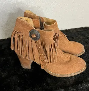 Womens Ariat Unbridled Rust Suede Fringe Ankle Boots Boho Sz. 8.5 thumbnail 1