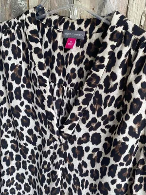 Vince Camuto leopard print sleeveless blouse work office business casual fall XS thumbnail 2