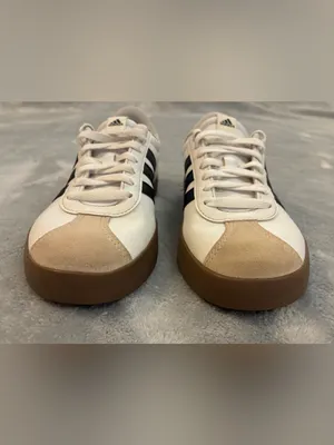 Women’s Adidas White Leather Sneakers Blue Stripes Tan Suede Toe/Heel Size 6 thumbnail 2