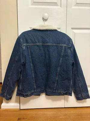 Levi’s Denim Jacket thumbnail 3
