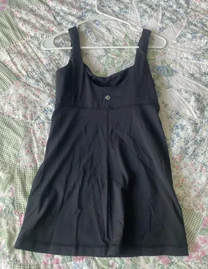 Lululemon dress thumbnail 2