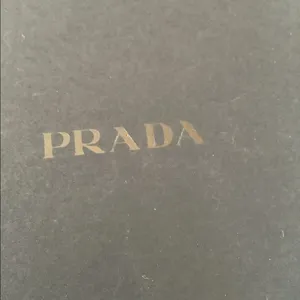 NICE PRADA SAFIANO LEATHER WALLET 🌷🌷🌷 thumbnail 13