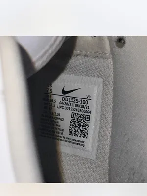 Nike Air Force Size 7.5 thumbnail 3