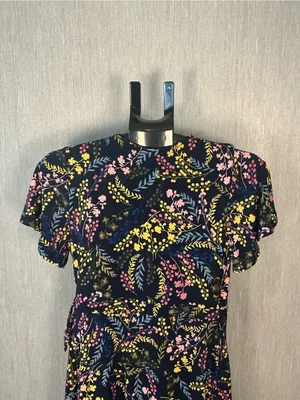 Motherhood Maternity Nursing Dress Floral Wrap Midi Dress Size Medium thumbnail 9
