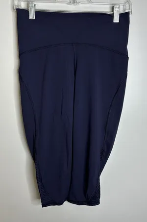 Women's Lululemon Size 6‎ Lean In Crop Midnight Navy Leggings High Rise thumbnail 1