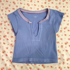 Baby Tee thumbnail 2