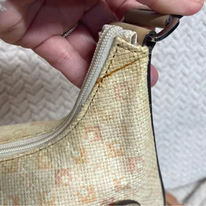 Liz Claiborne Y2K Tan Monogram Straw‎ Texture Preppy Shoulder Bag thumbnail 5