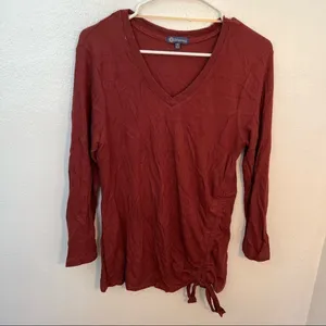 Democracy Women's Size Medium‎ Side Ruched V-Neck Blouse in Bran Burnt Orange thumbnail 3