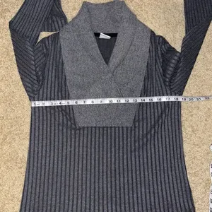 NIKE women’s Yoga Luxe Ribbed Cover Up‎ Sweater gray size M thumbnail 9