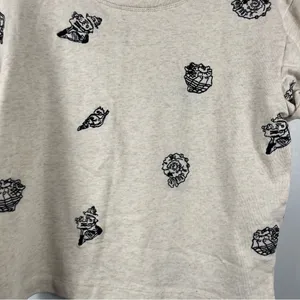 Anthropologie Maeve Embroidered Shell Short-Sleeve Sweatshirt size XS thumbnail 4