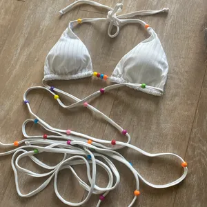 White bead halter waist tie up ribbed white bikini top bottom swimsuit set XS NEW thumbnail 2