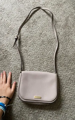 Kate Spade Satchel thumbnail 1