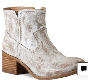 Booties thumbnail 1
