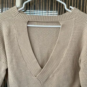Hippie Rose tan Sweater size M thumbnail 4