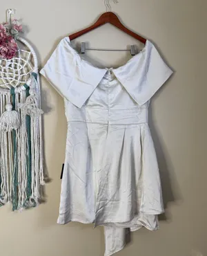 Lulu's Always Celebrating Ivory Satin Off The Shoulders Mini Dress Size XL thumbnail 4