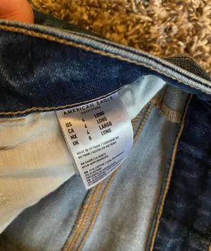 Skinny Jeans thumbnail 4