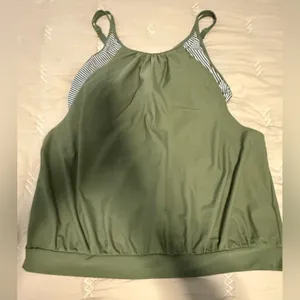 NWT Younique Olive Green Tank Top size 20w thumbnail 6