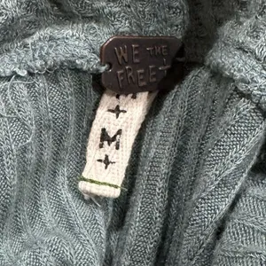 Free People Drippy Cowl Neck Thermal Waffle Knit Tunic Top Women’s Medium thumbnail 4