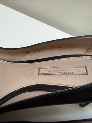 Stuart Weitzman Black Leather Closed Pointed Toe Heels power Pumps 6.5 thumbnail 9