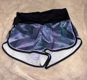 Lululemon Drop It Low Shorts, Size 6 thumbnail 1