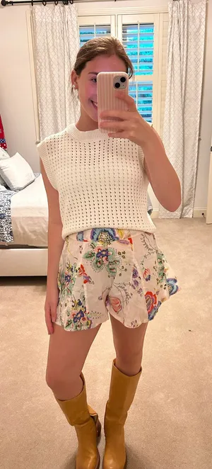 Pants Store Top thumbnail 1