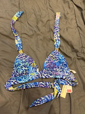 Kenneth Cole Swimsuit thumbnail 1