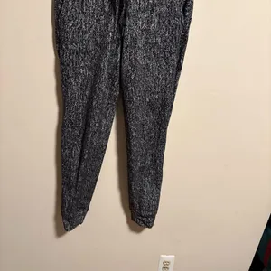 Lululemon Ready To Rulu Pant Running Luon Suited Jacquard Black White- Size 6 thumbnail 2
