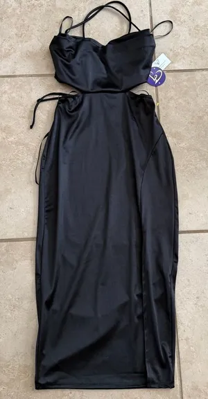 Windsor Leona Satin Lace-Up High Slit Midi Dress Small thumbnail 1
