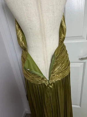 Metallic Gold High-Slit‎ Maxi Dress thumbnail 10