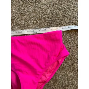 Talisea Women’s 2 Piece Tankini Swimsuit. Neon Pink. Size M thumbnail 5