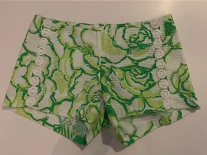 Lilly Pulitzer Liza Shorts thumbnail 1