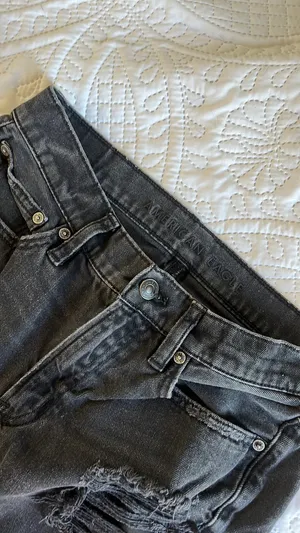 American Eagle Jeans thumbnail 3