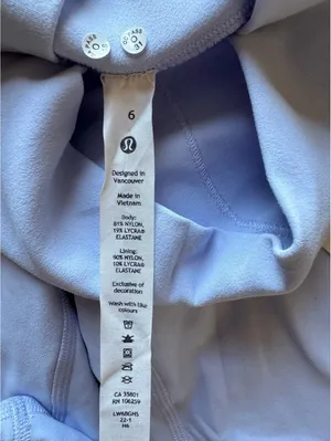 Lululemon Align High Rise 21” Double Lined, Pastel Blue Size 6 NWT thumbnail 6
