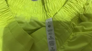 Lululemon Shorts Hotty Hot 4" 6 thumbnail 4